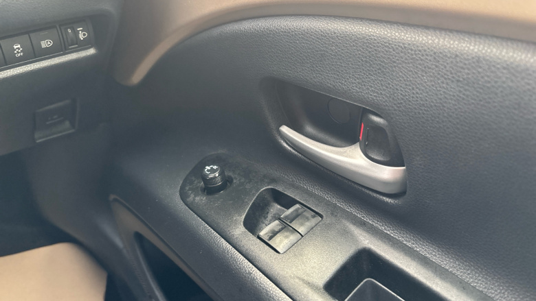 Toyota Aygo X 1.0 VVT-i Edge 5dr Petrol Hatchback